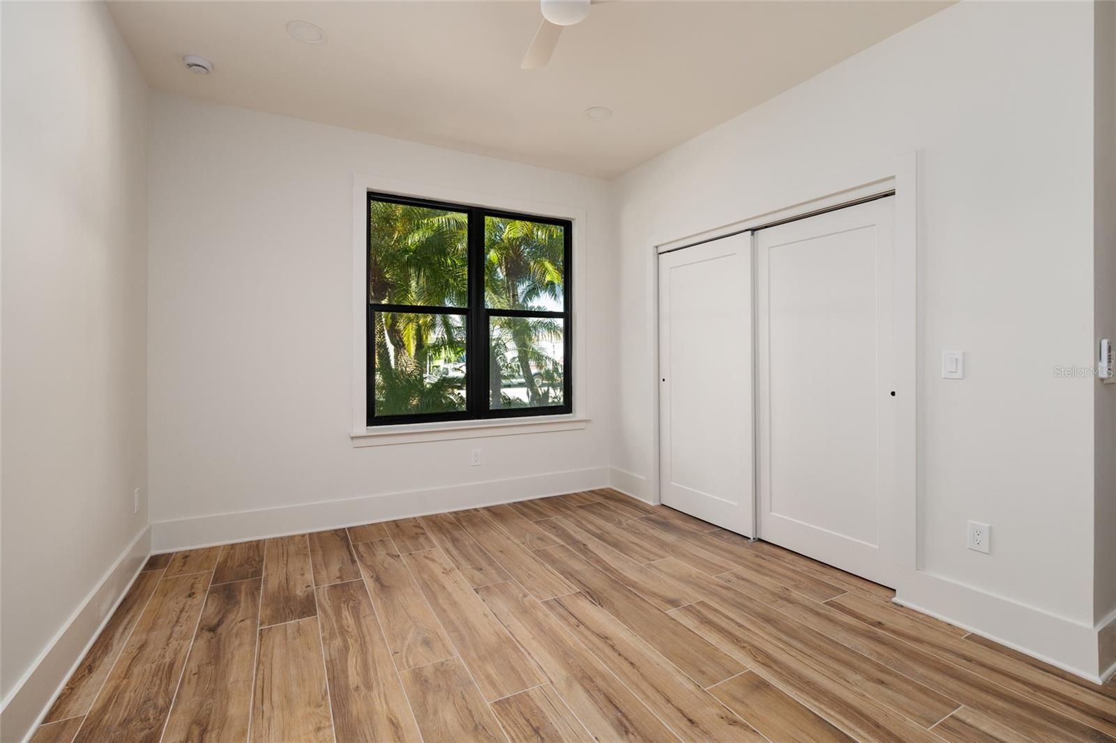 Image 29 of 73 For 2032 Kansas Avenue Ne