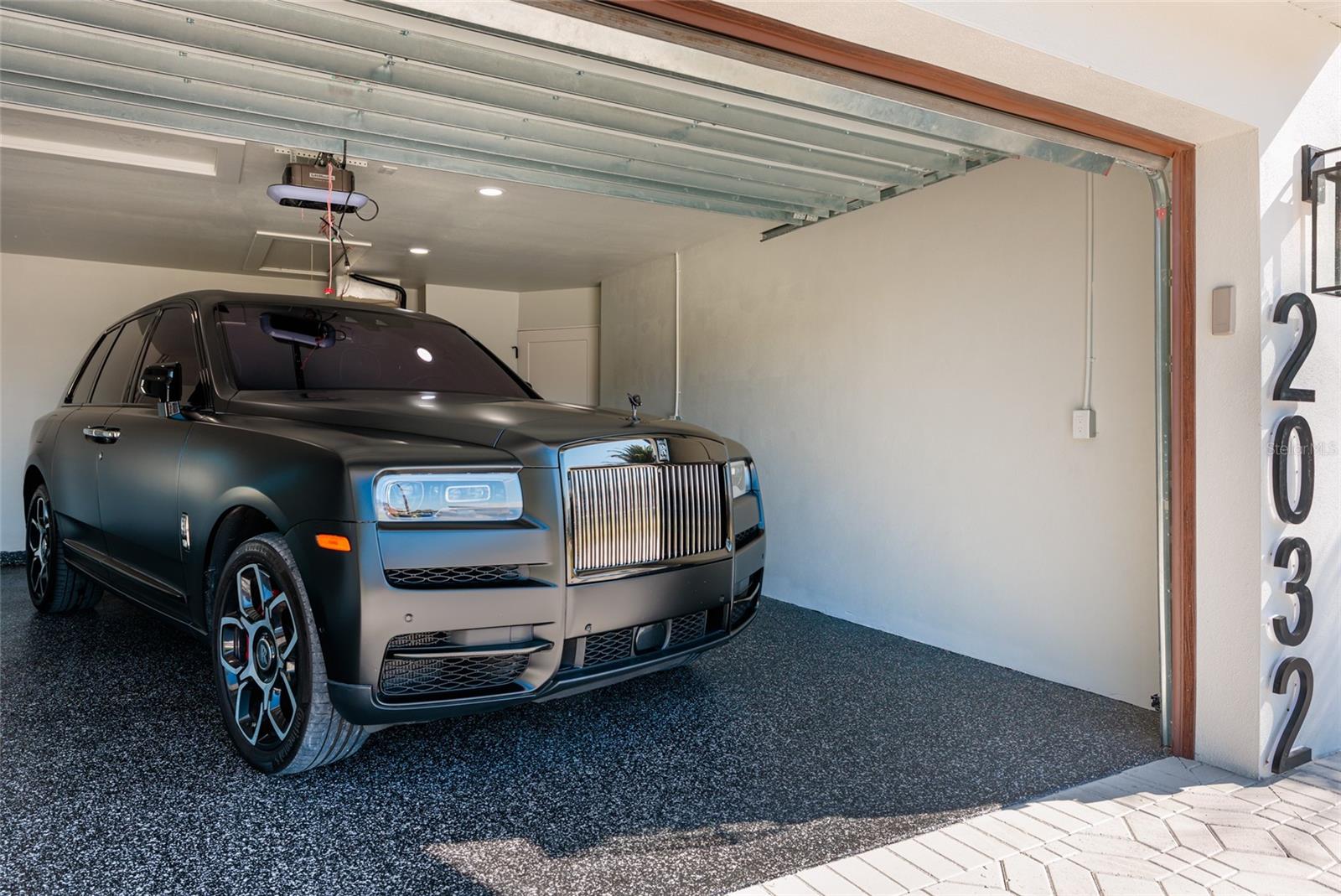 Image 41 of 73 For 2032 Kansas Avenue Ne