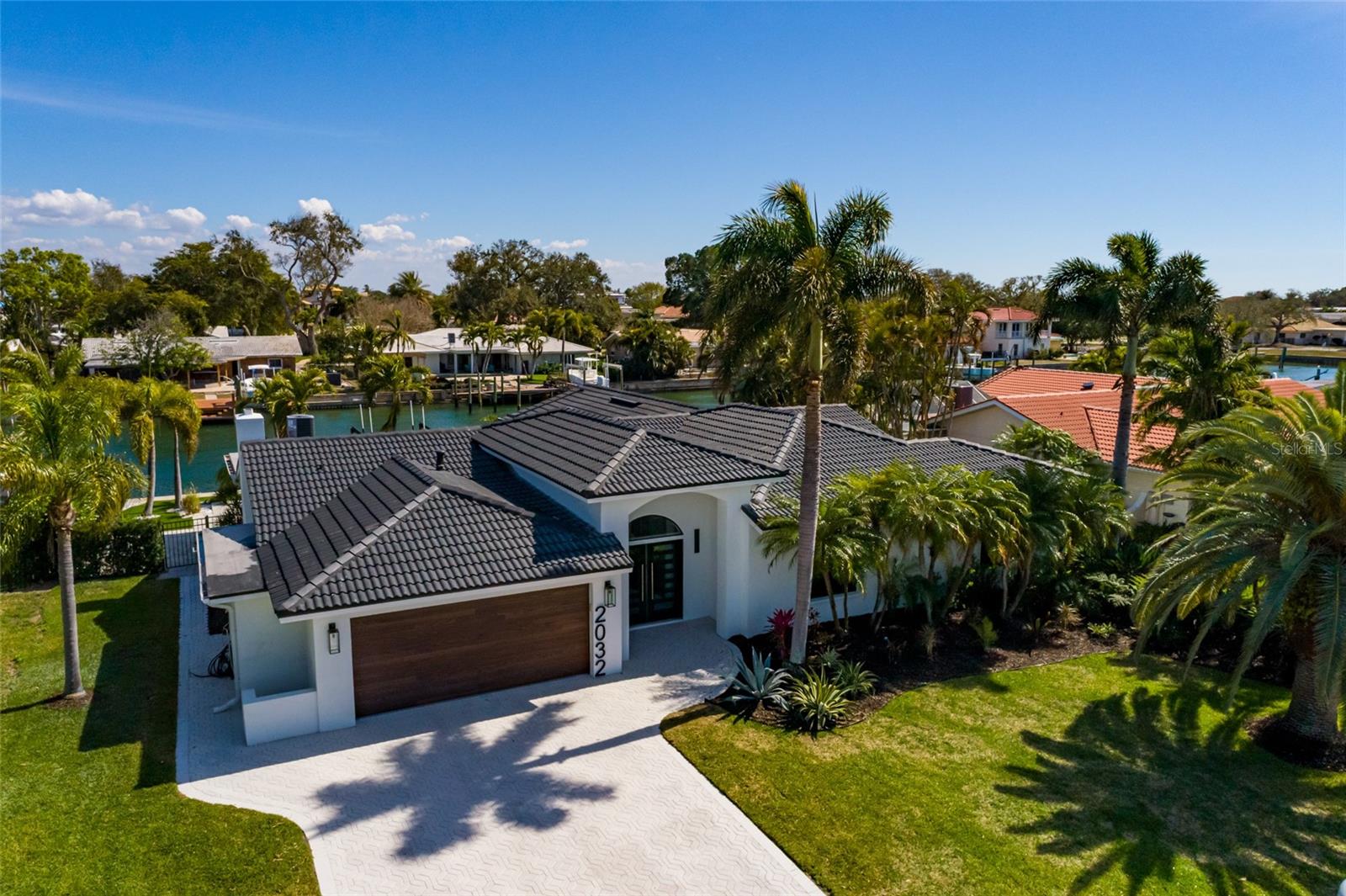 Image 49 of 73 For 2032 Kansas Avenue Ne