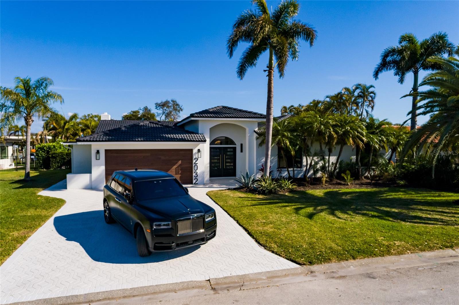 Image 52 of 73 For 2032 Kansas Avenue Ne