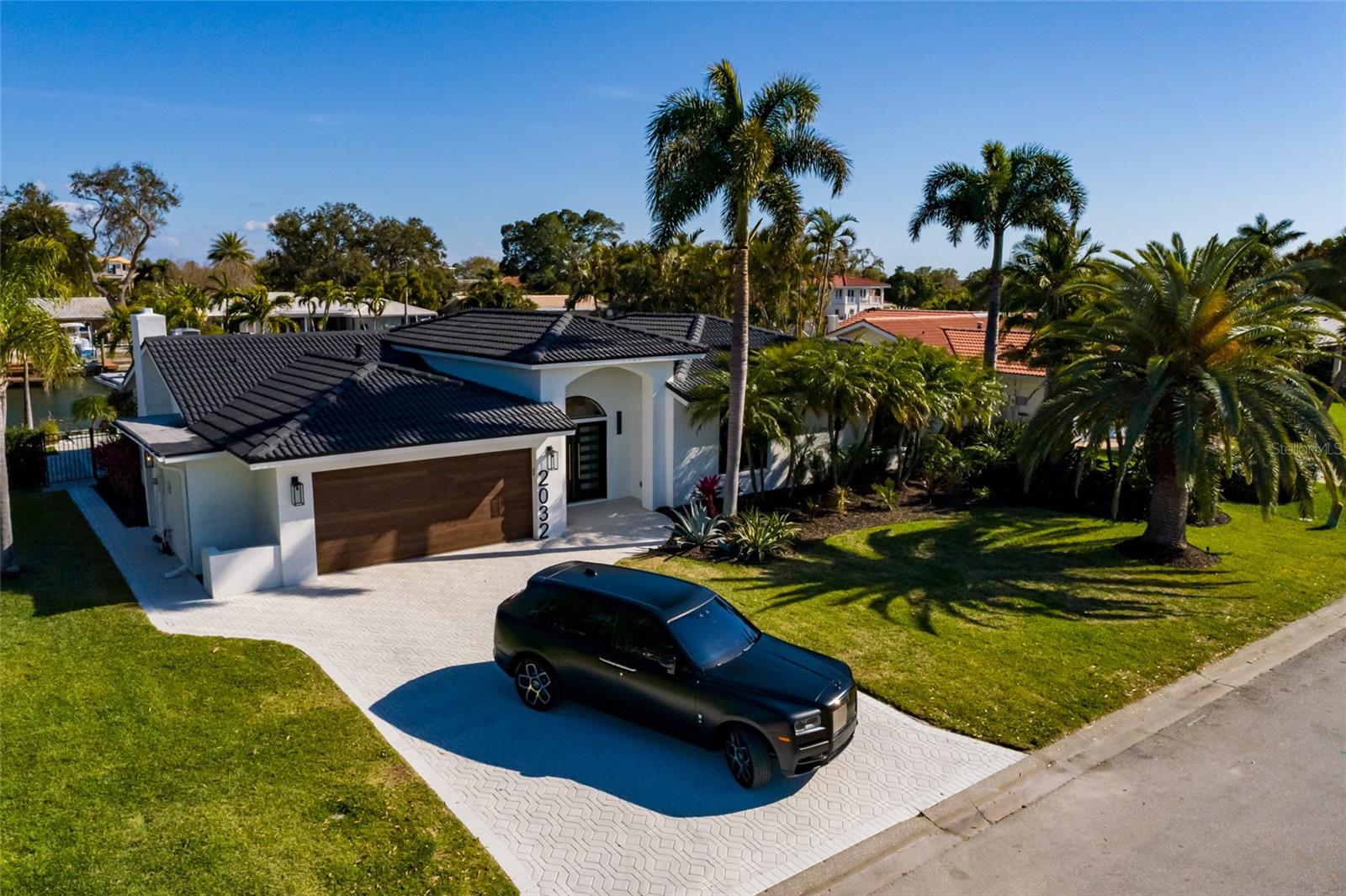 Image 53 of 73 For 2032 Kansas Avenue Ne