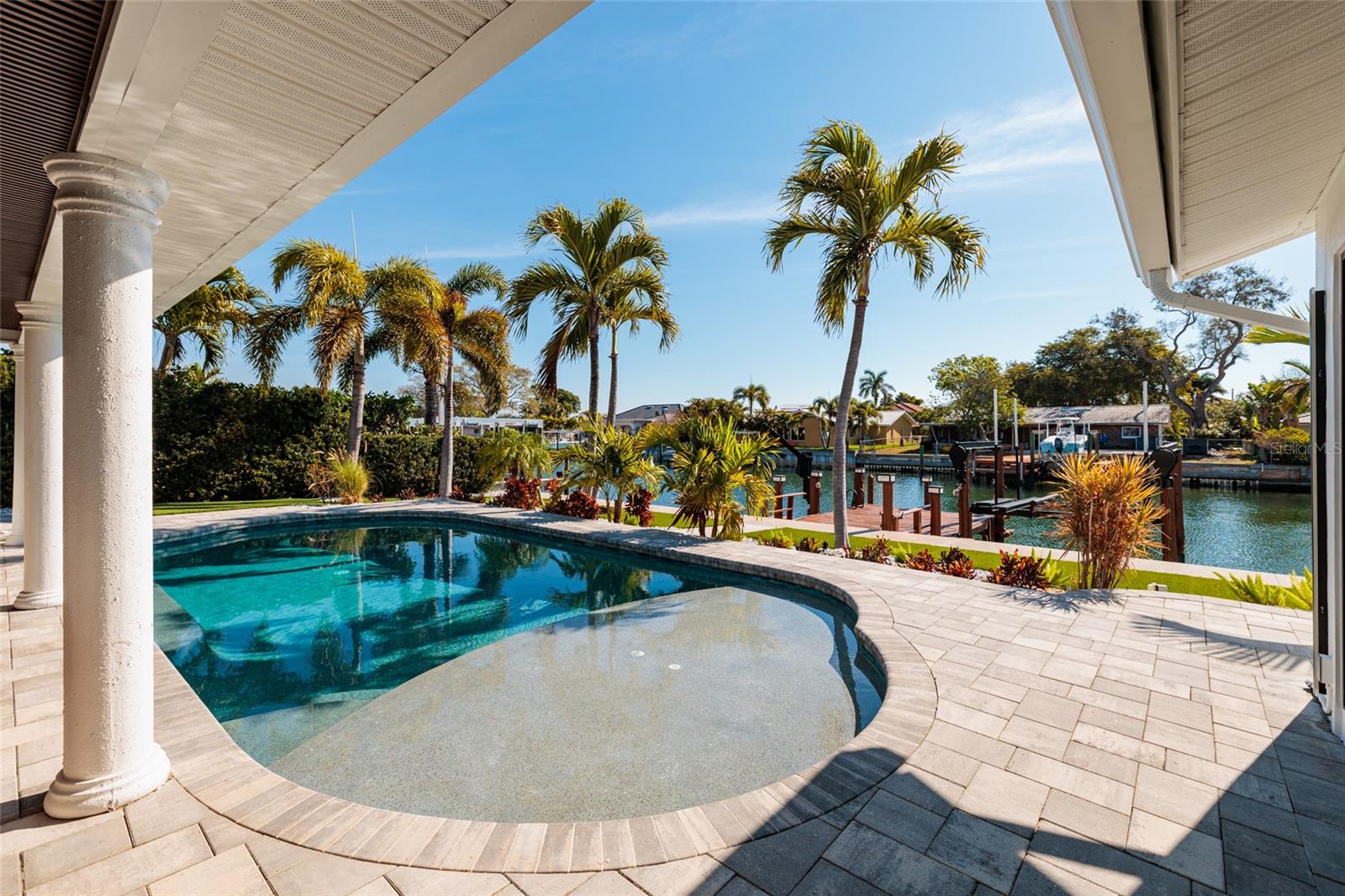 Image 62 of 73 For 2032 Kansas Avenue Ne