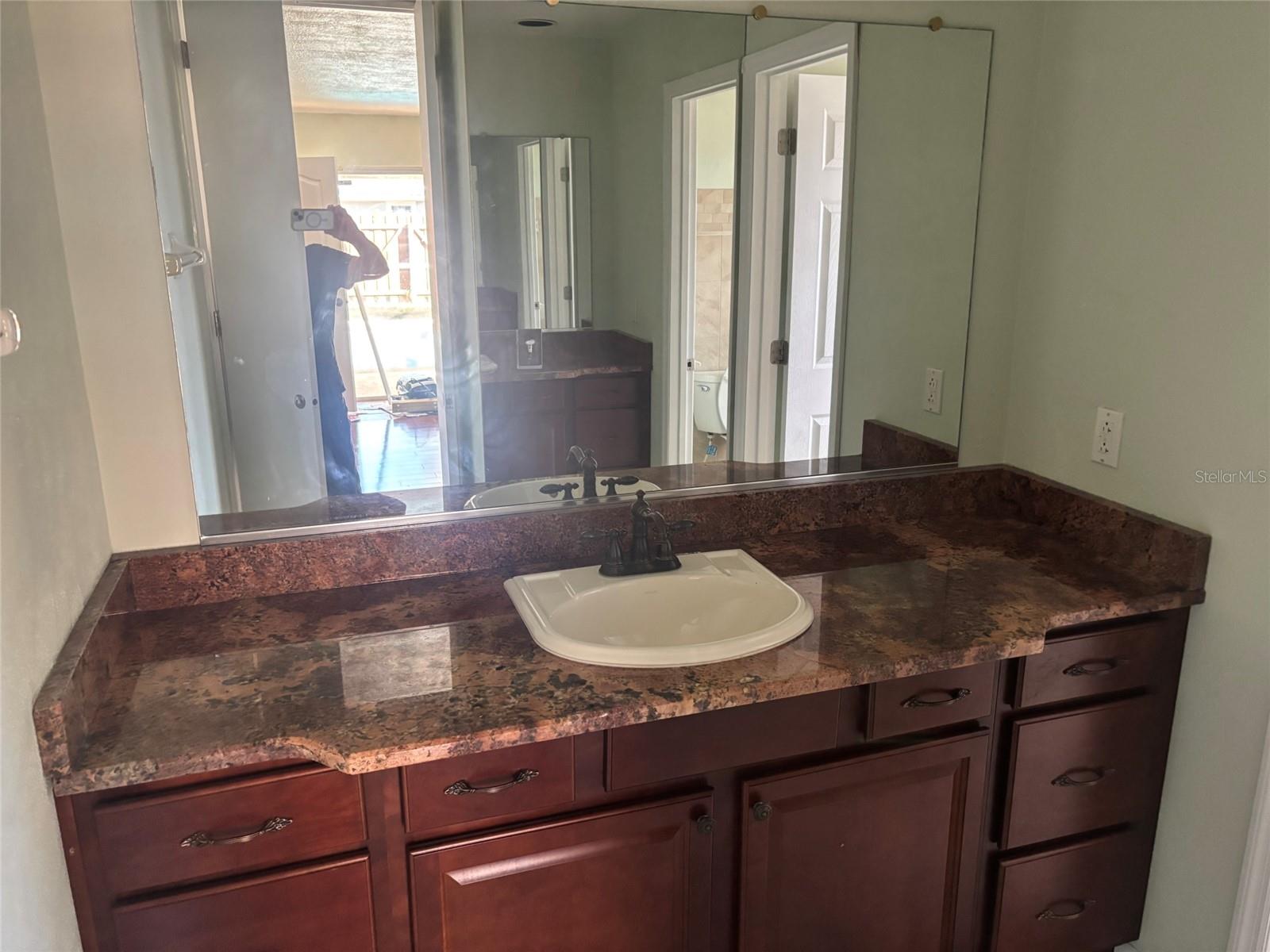 Image 11 of 26 For 244 54th Court