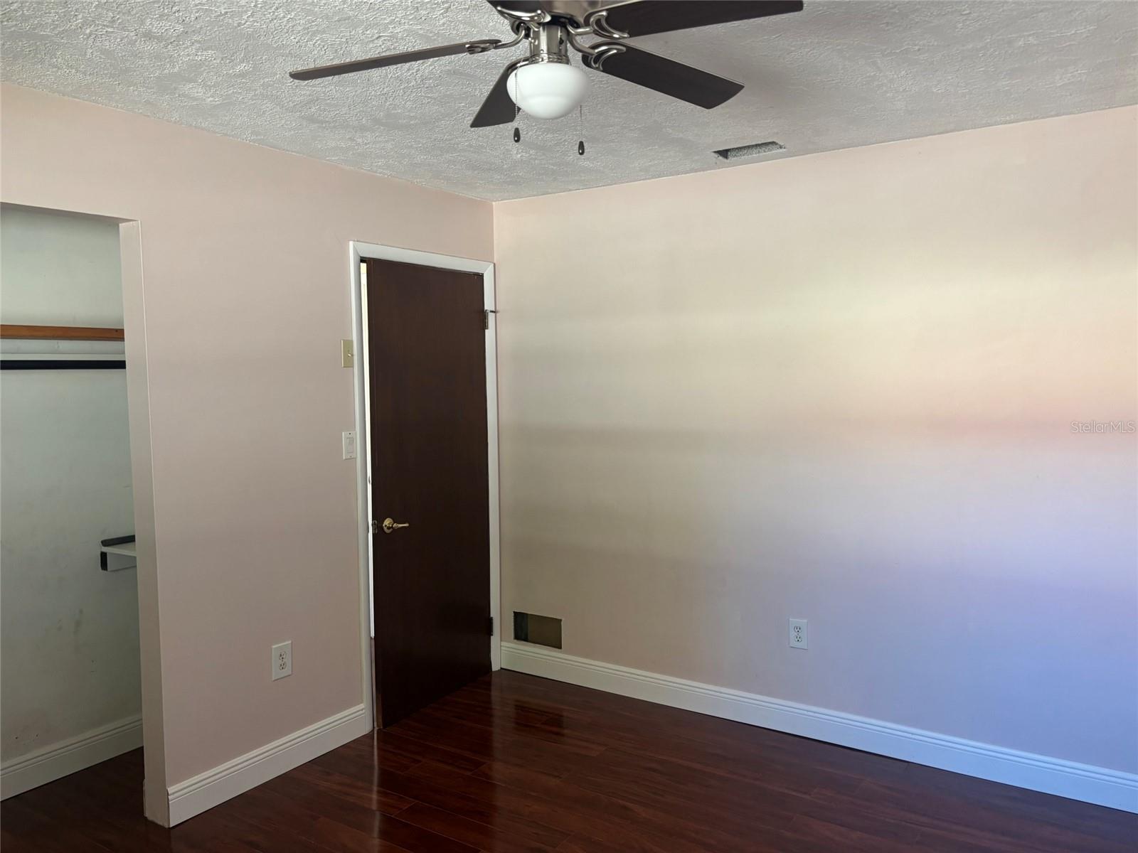 Image 14 of 26 For 244 54th Court