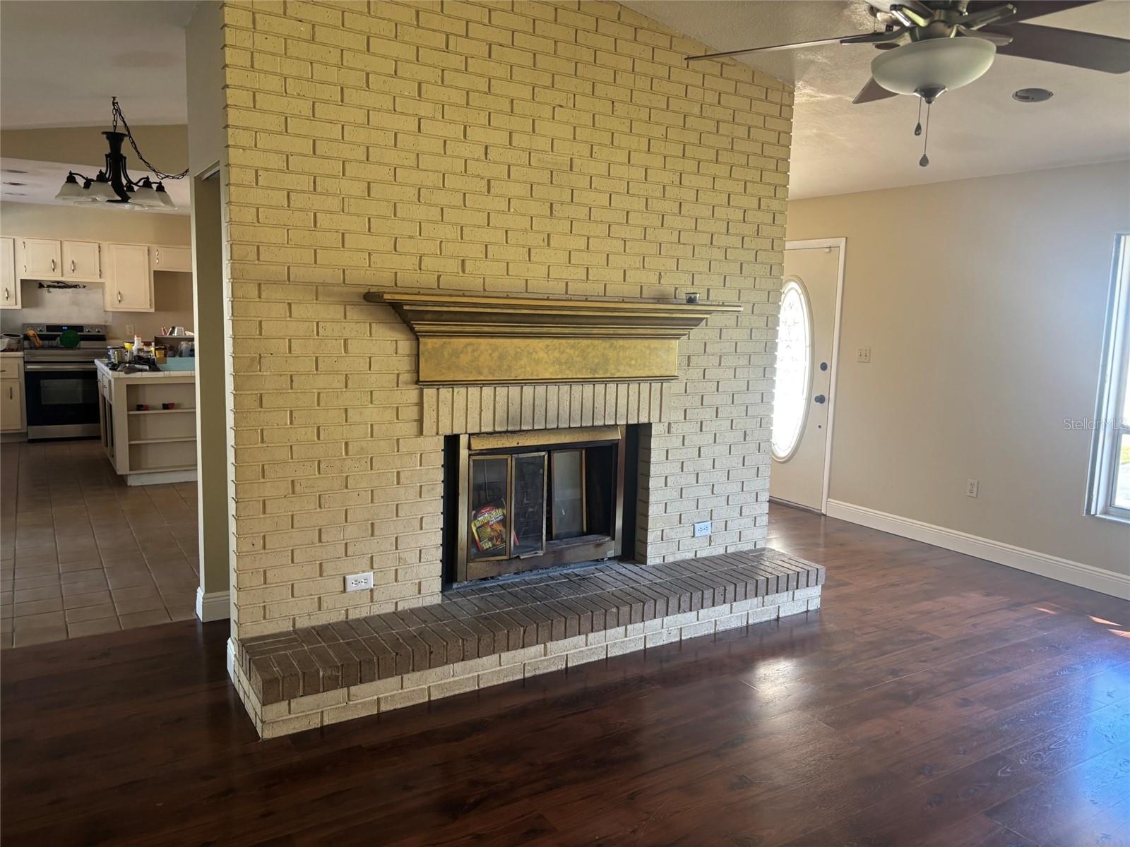 Image 3 of 26 For 244 54th Court