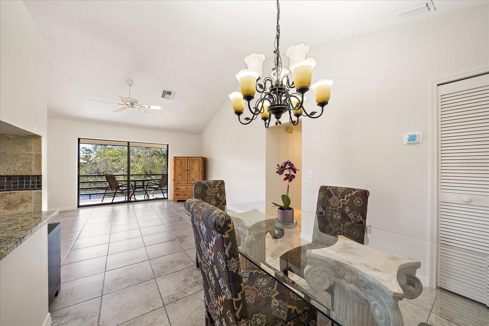 Image 18 of 41 For 5654 Gardens Drive