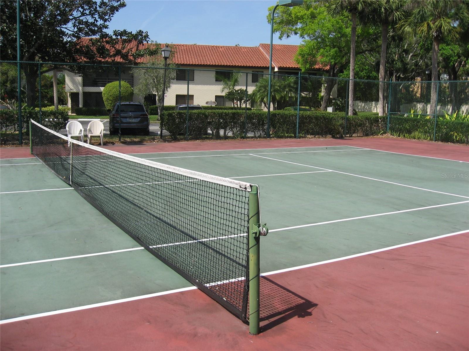 Image 39 of 41 For 5654 Gardens Drive