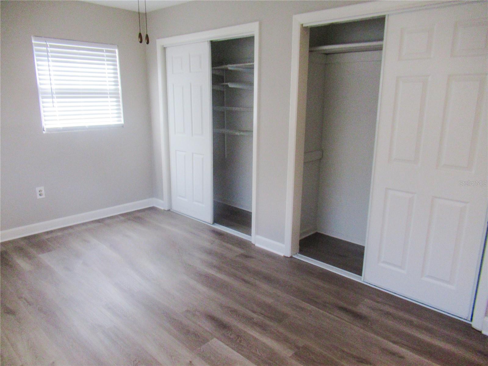 Image 19 of 34 For 1798 Faulds Road N