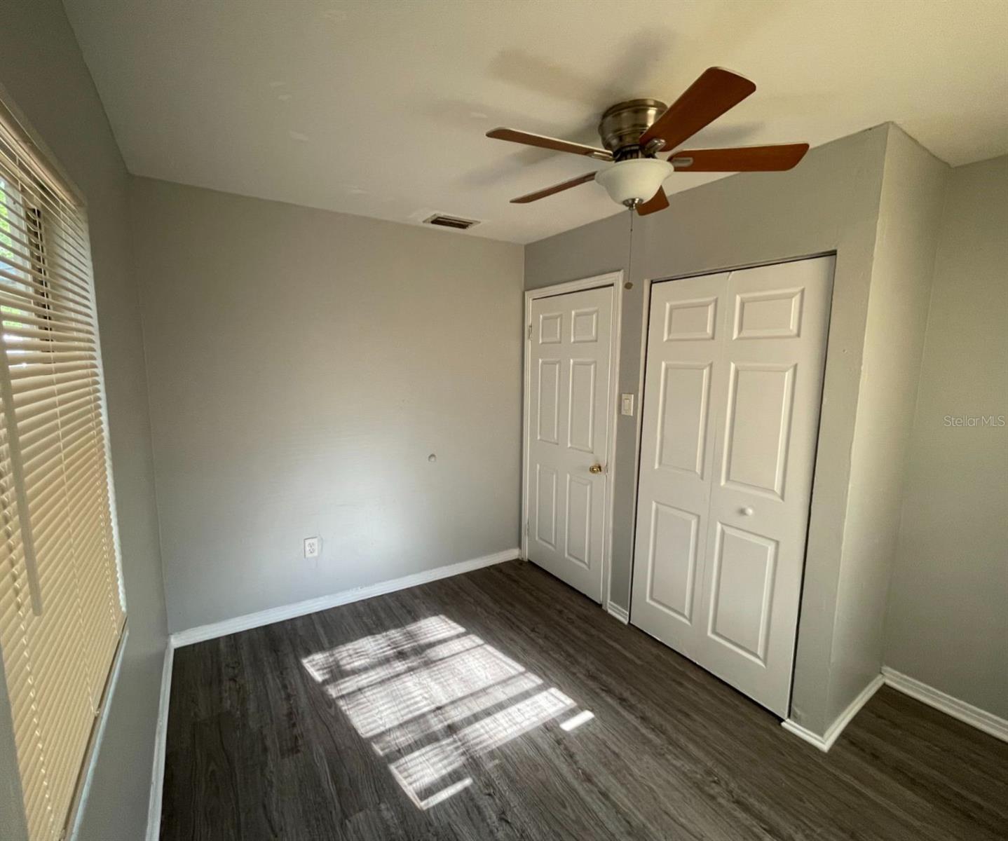 Image 4 of 9 For 3118 33rd Avenue