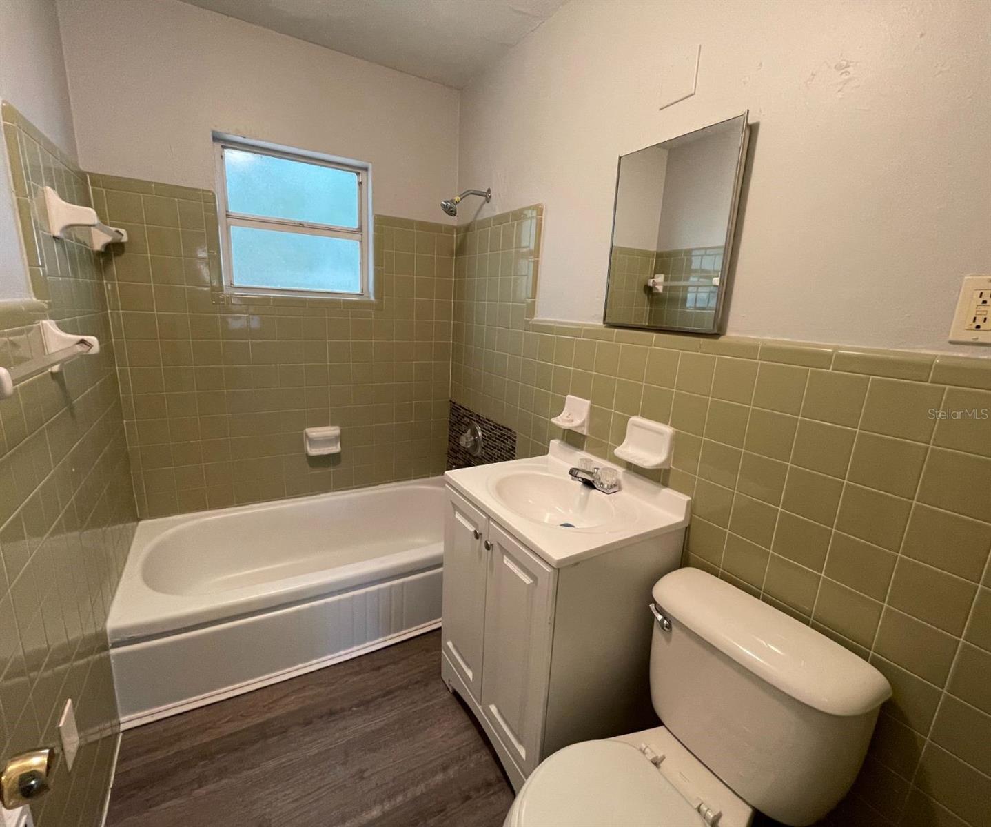 Image 7 of 9 For 3118 33rd Avenue