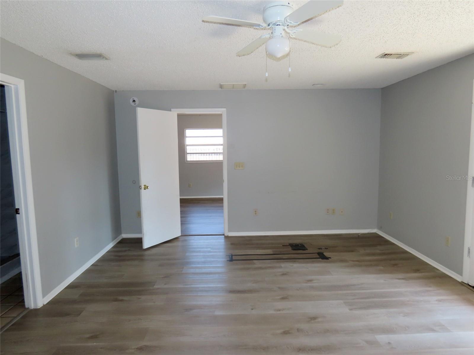 Image 14 of 24 For 6666 56th Avenue N