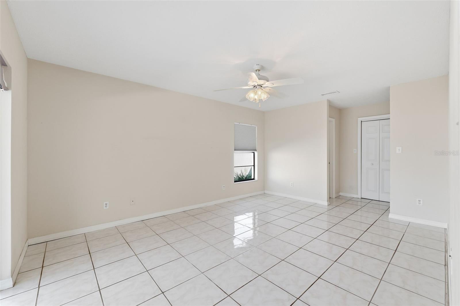 Image 9 of 17 For 612 Shady Nook Drive