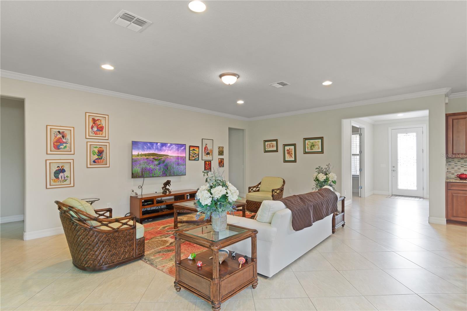 Image 9 of 46 For 9761 74th Place