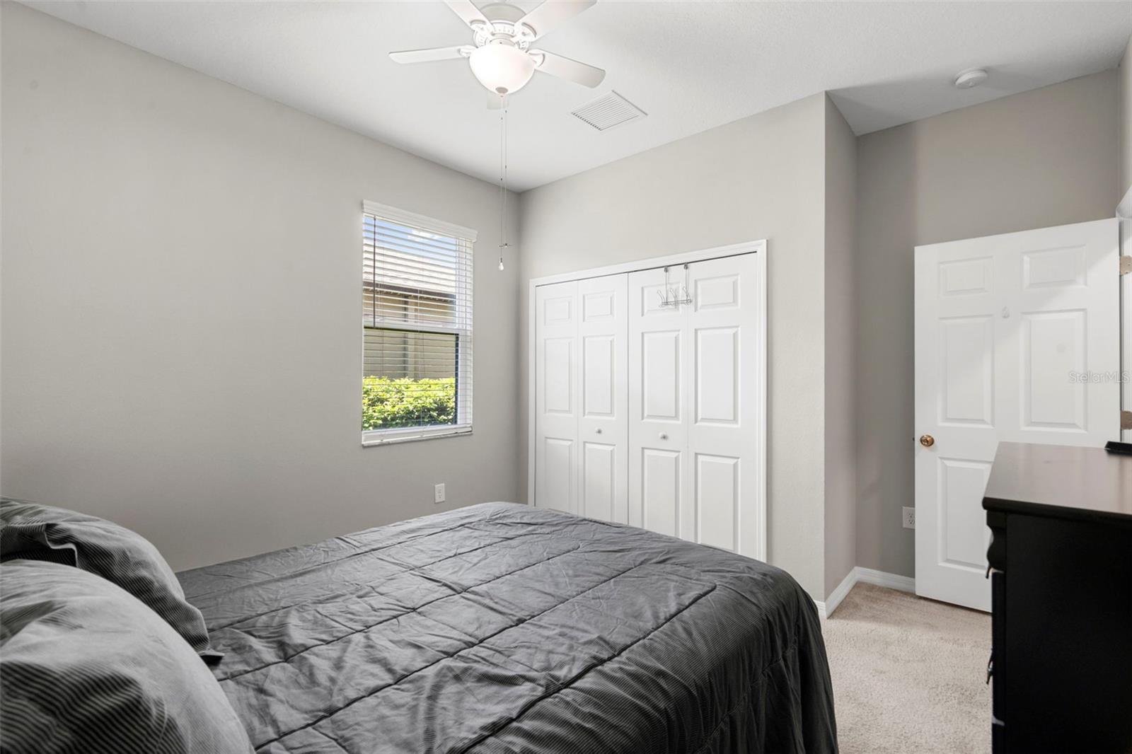 Listing photo id 36 for 18565 Obregan Drive