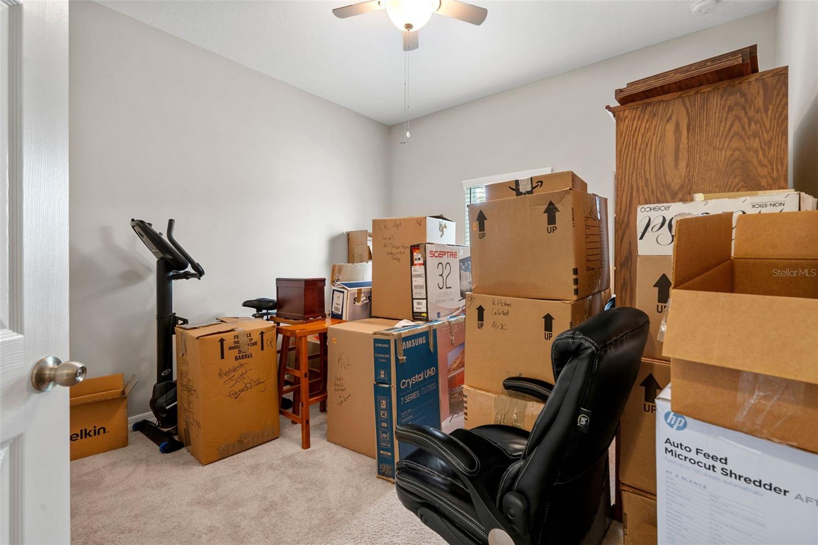 Listing photo id 45 for 18565 Obregan Drive