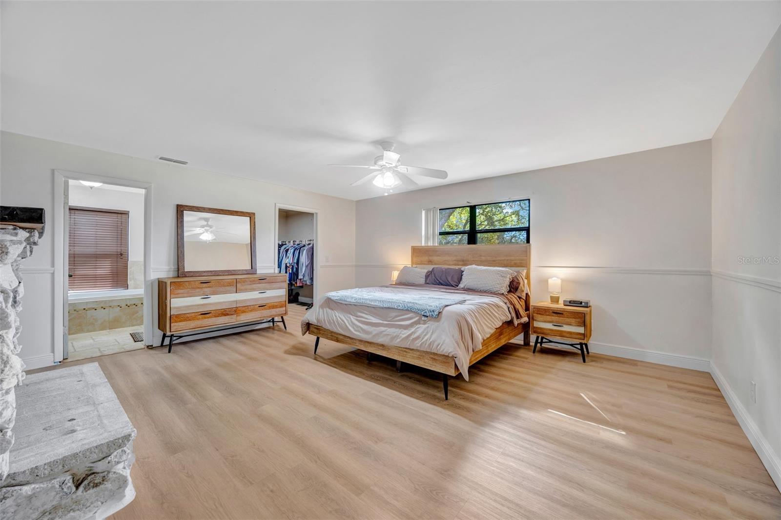 Image 29 of 62 For 9642 Sunnyslope Lane