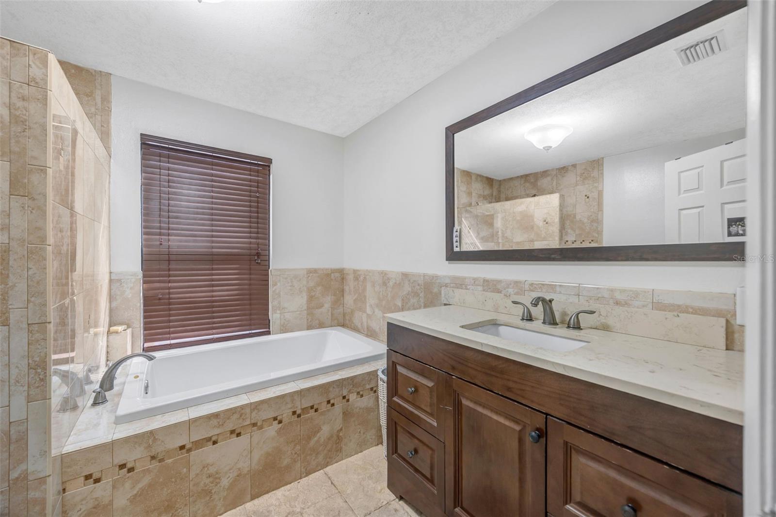 Image 33 of 62 For 9642 Sunnyslope Lane