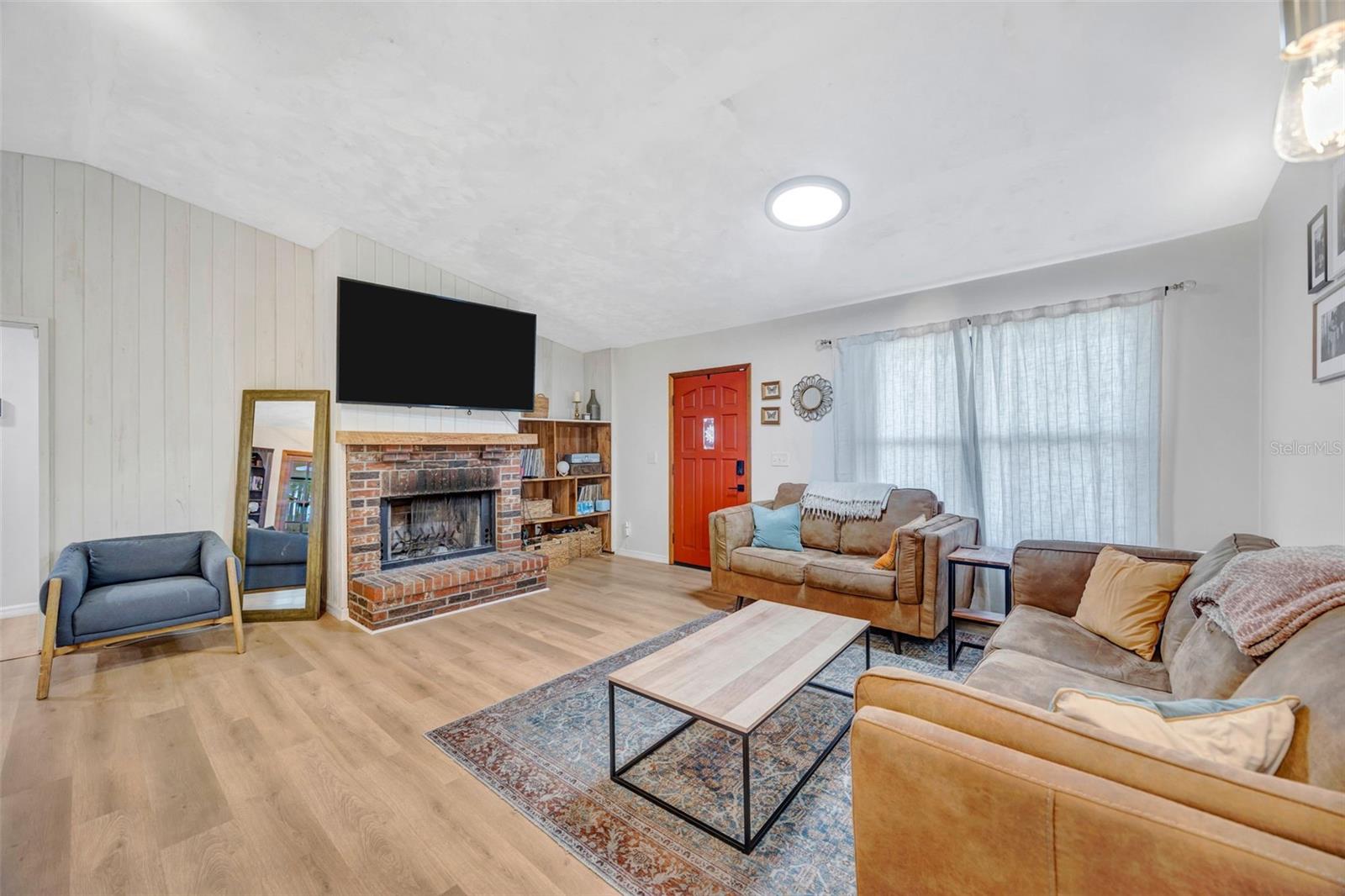 Image 8 of 62 For 9642 Sunnyslope Lane