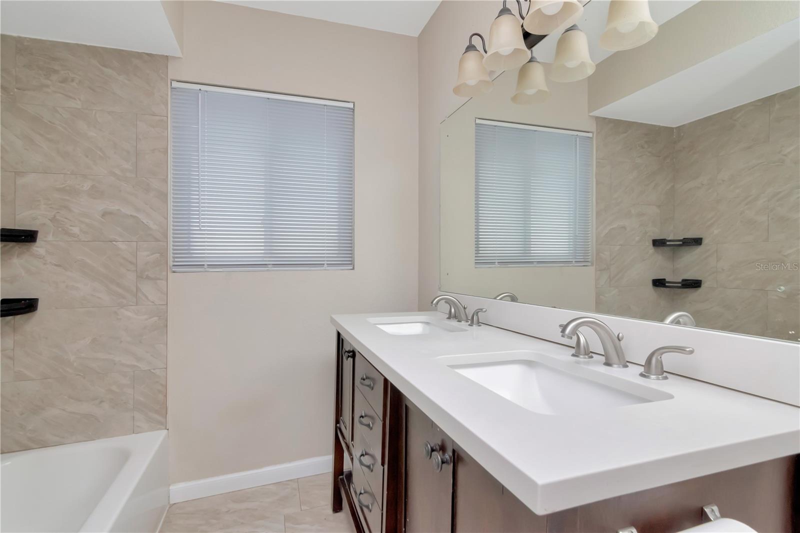 Image 11 of 14 For 1528 Myrtle Avenue