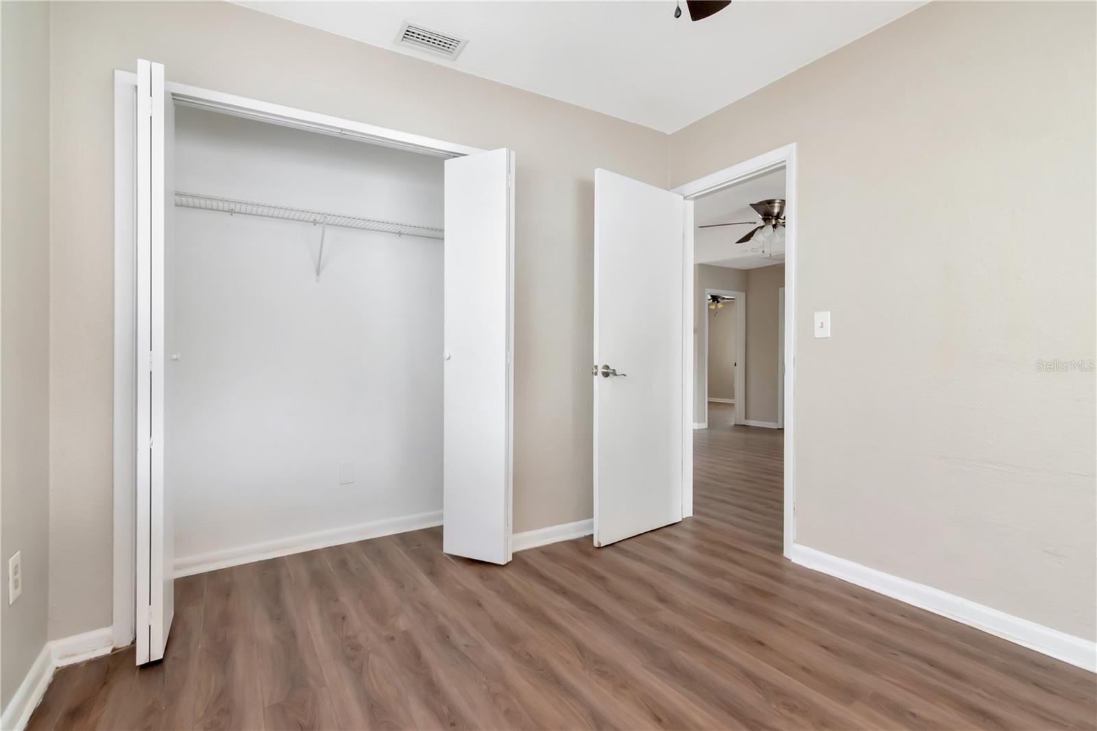 Image 12 of 14 For 1528 Myrtle Avenue