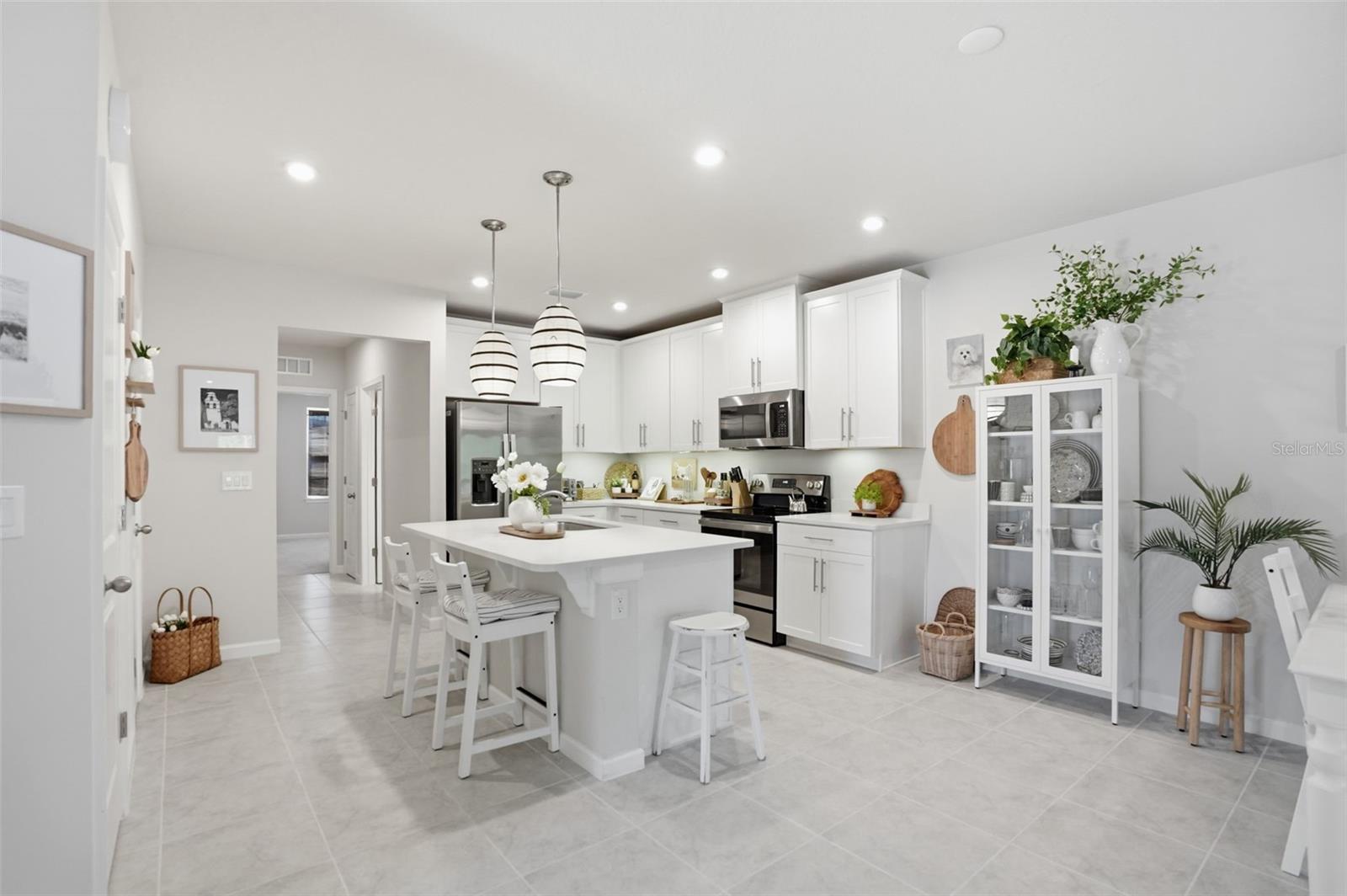 Image 12 of 44 For 18093 Turning Leaf Circle