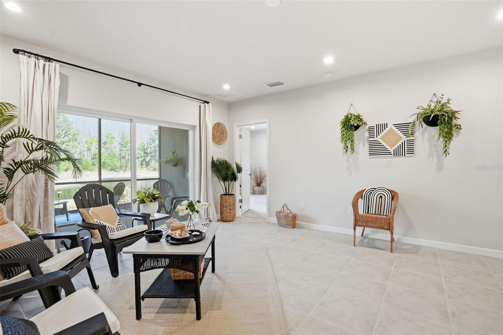 Image 8 of 44 For 18093 Turning Leaf Circle