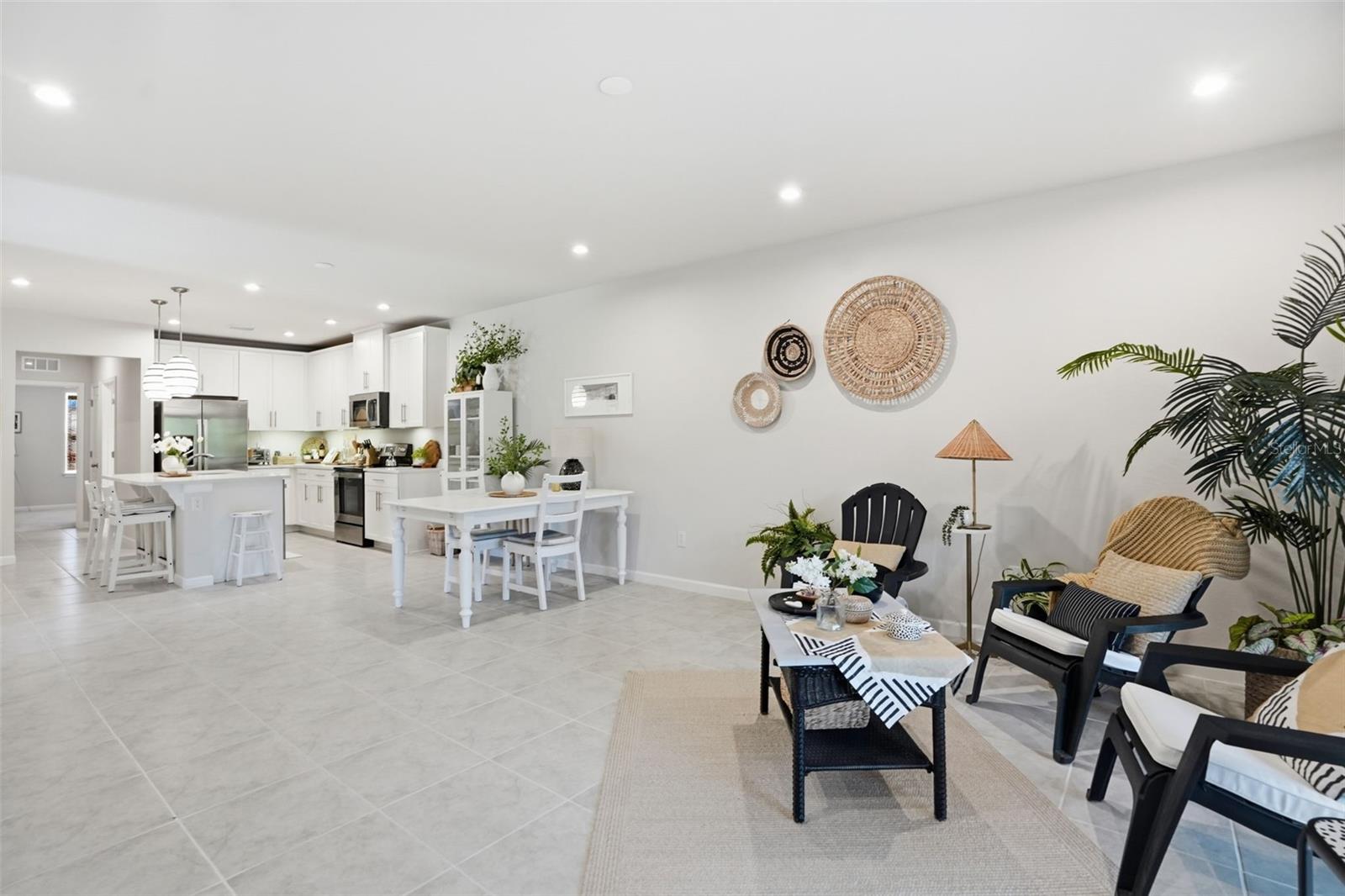 Image 9 of 44 For 18093 Turning Leaf Circle