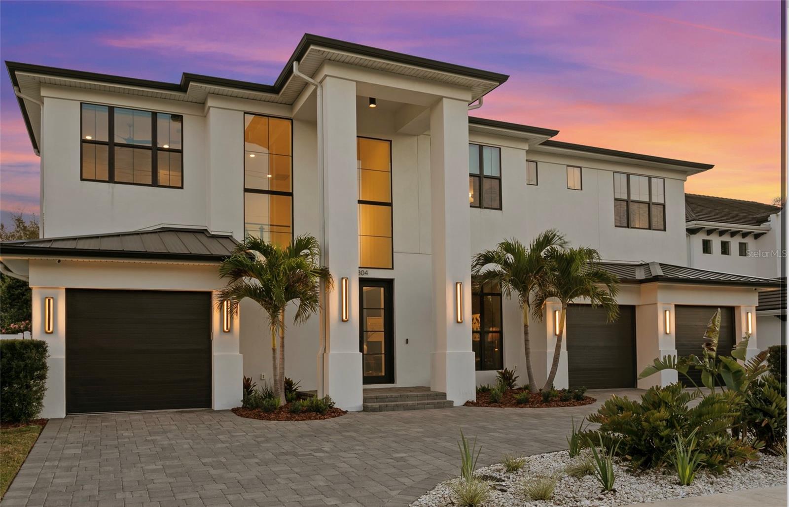 Listing photo id 52 for 4304 Jetton Avenue