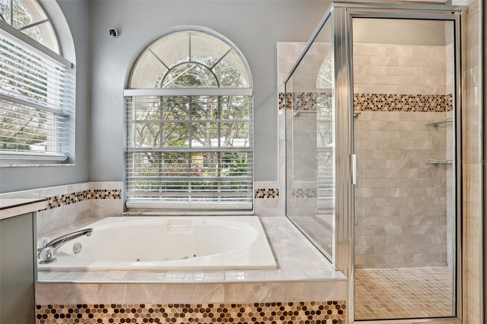 Image 18 of 33 For 9305 Wellington Park Circle