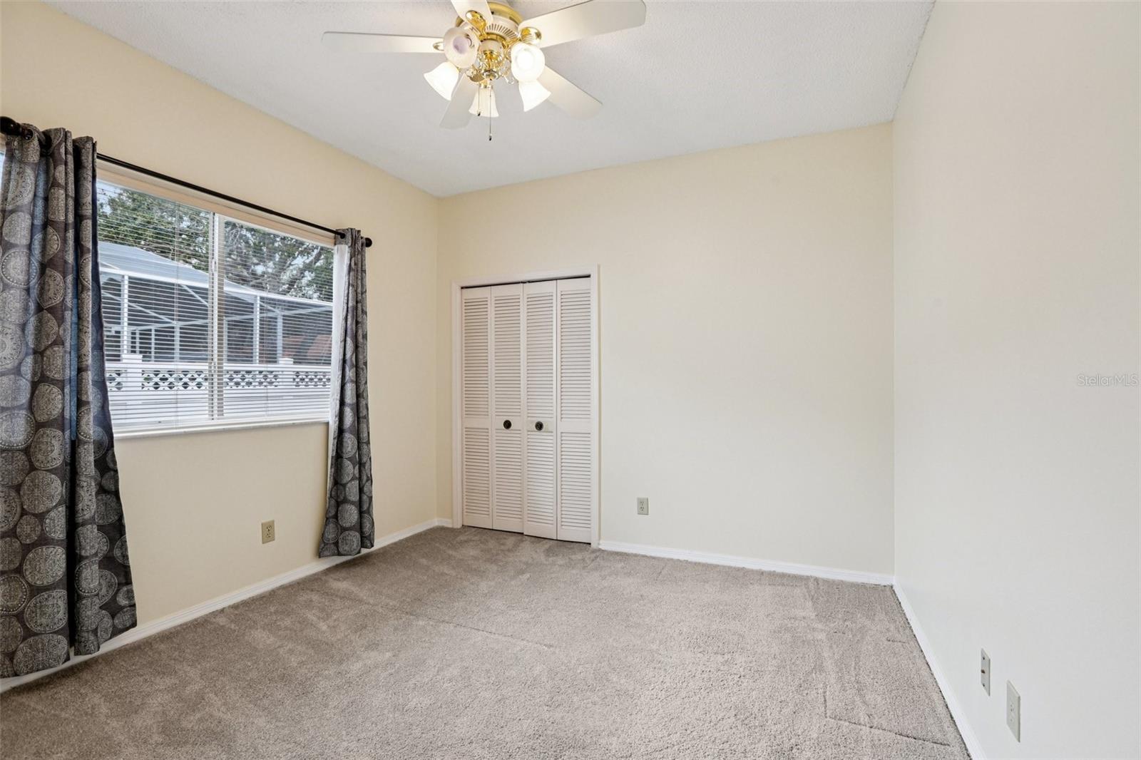 Image 22 of 33 For 9305 Wellington Park Circle