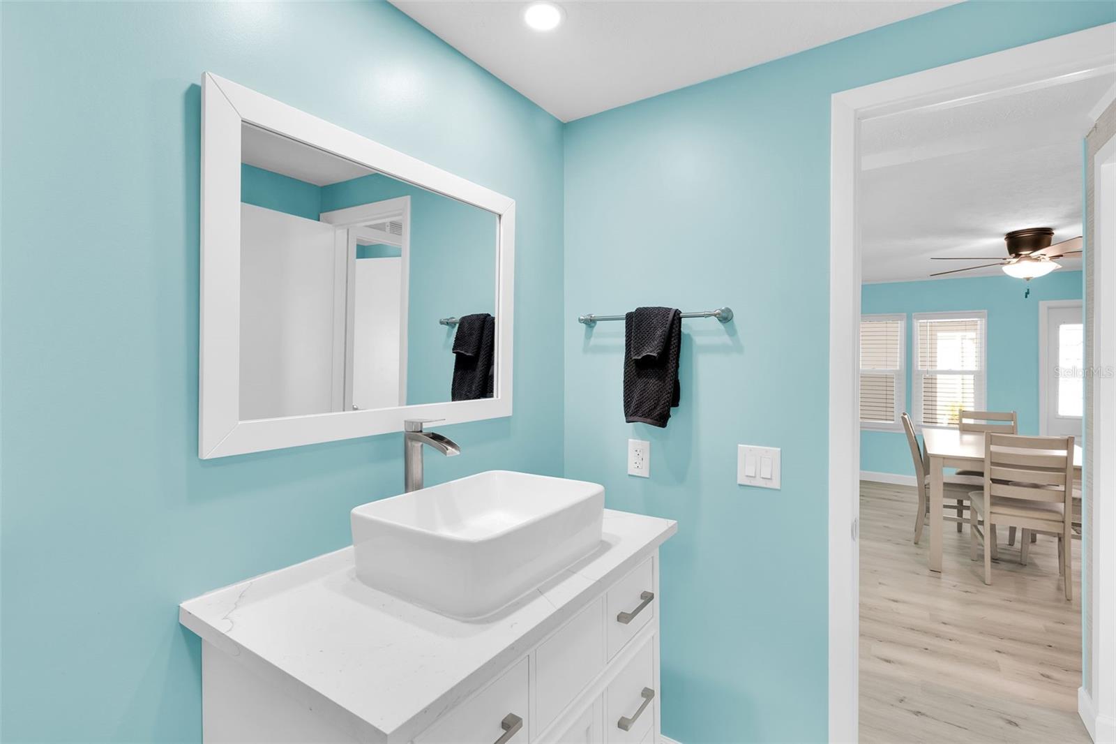 Image 25 of 32 For 517 Los Altos