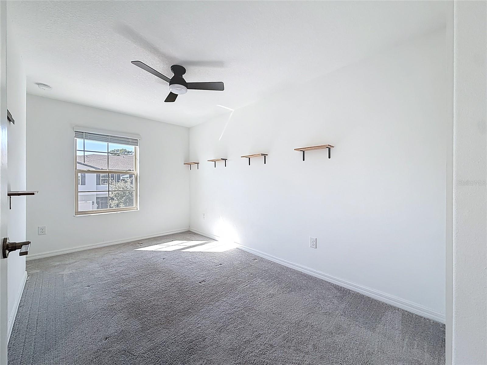 Image 19 of 51 For 2578 Charlan Court