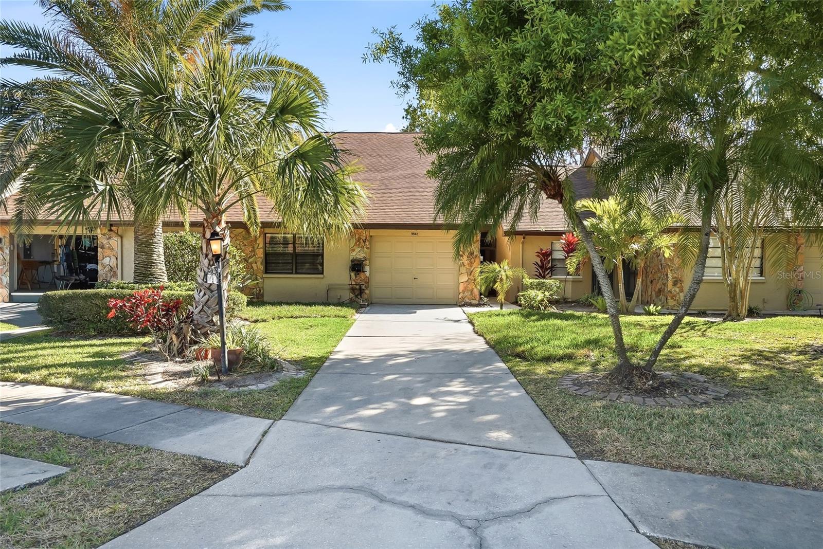 Image 34 of 39 For 9942 Lake Seminole Drive W