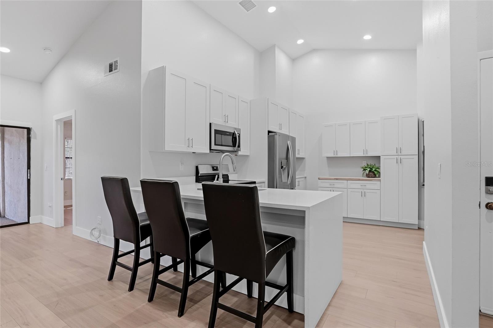 Image 9 of 39 For 9942 Lake Seminole Drive W