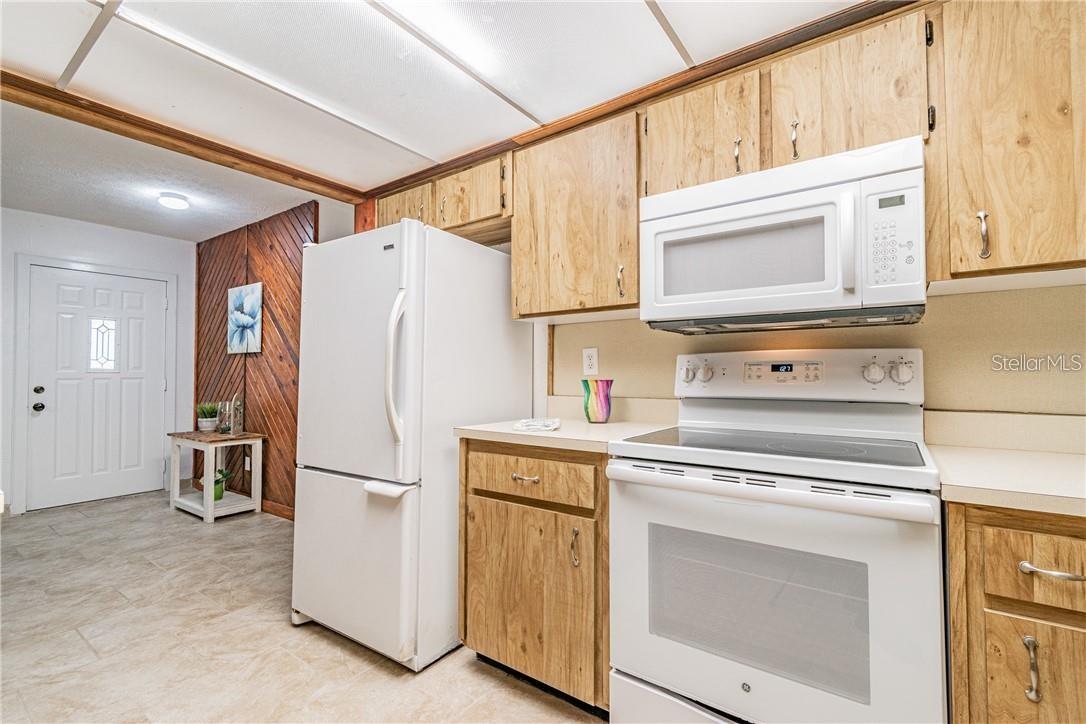 Image 16 of 27 For 1453 Creek Road