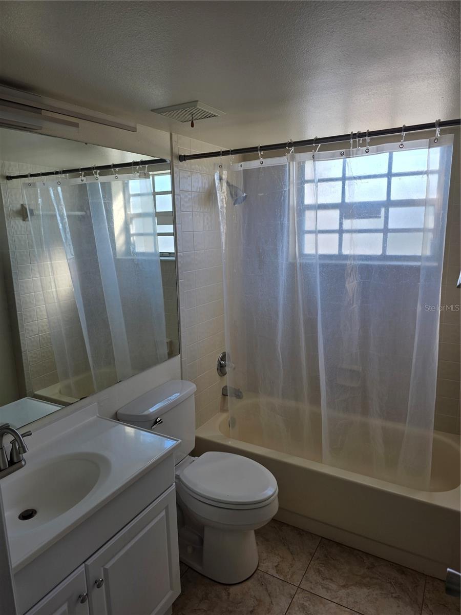 Image 10 of 19 For 6826 Stones Throw Circle N 11107