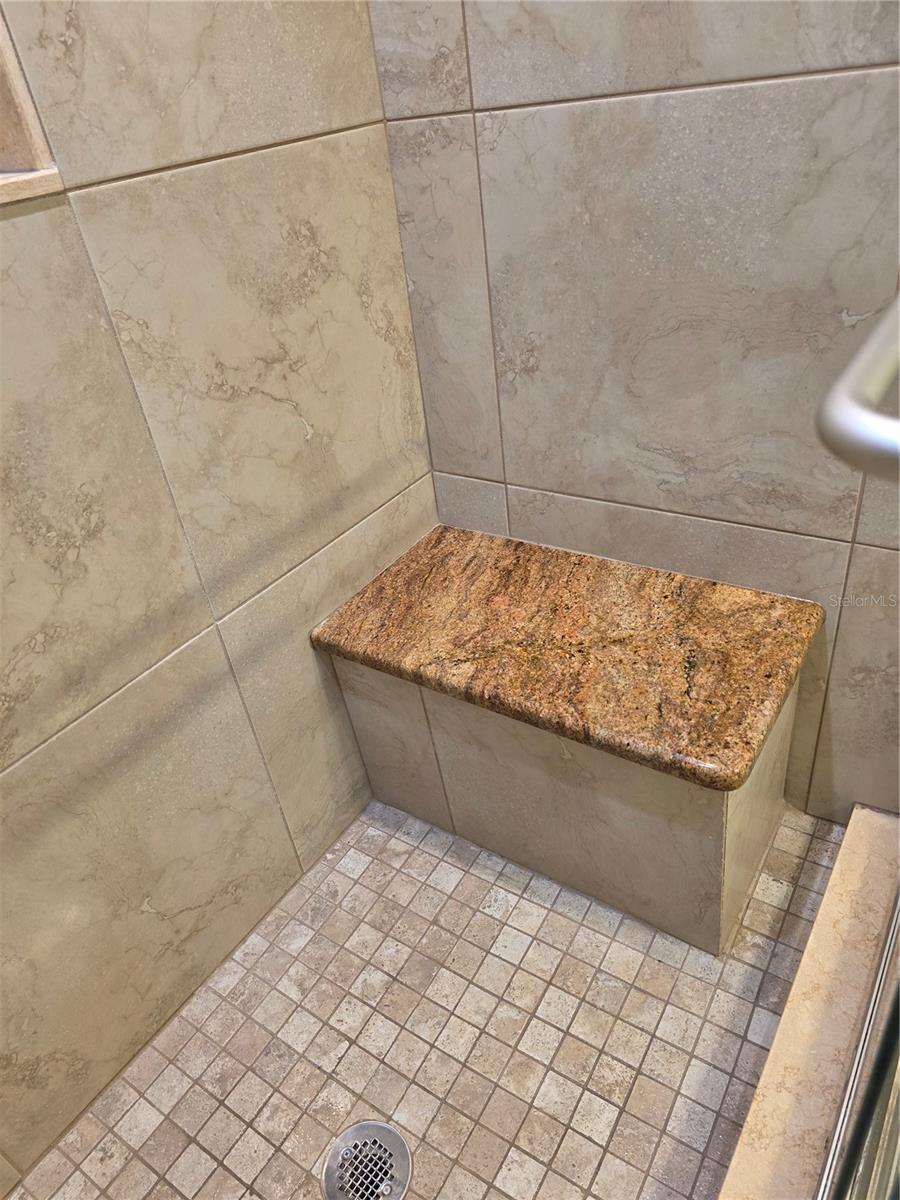 Image 13 of 19 For 6826 Stones Throw Circle N 11107