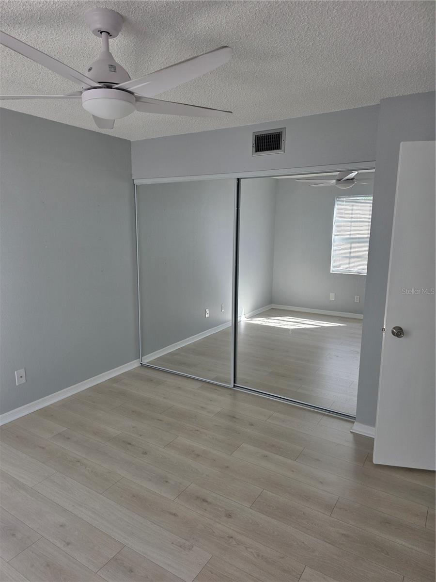 Image 8 of 19 For 6826 Stones Throw Circle N 11107