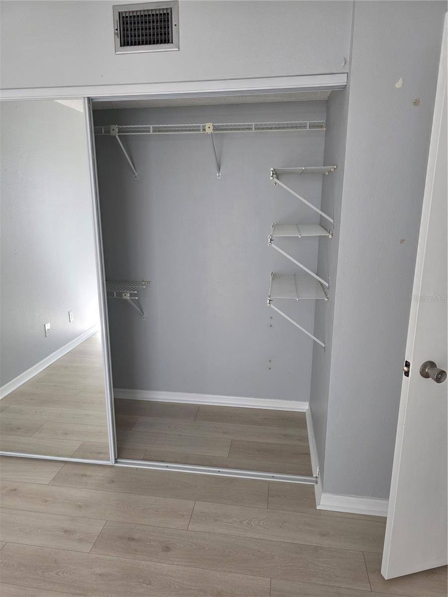 Image 9 of 19 For 6826 Stones Throw Circle N 11107