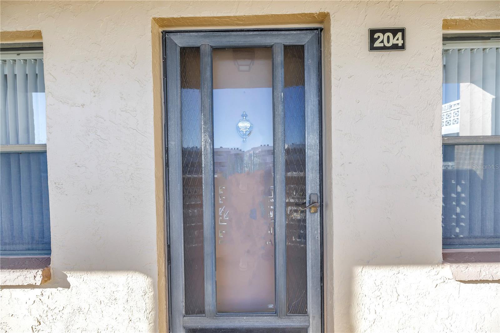 Details for 4920 Locust Street Ne 204, ST PETERSBURG, FL 33703