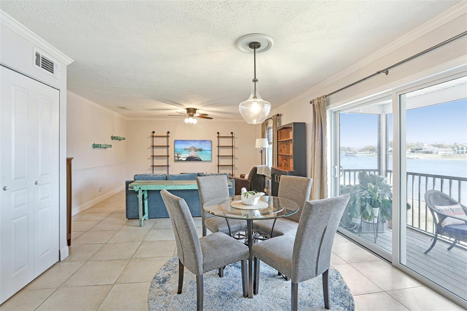 Image 10 of 30 For 13754 Orange Sunset Drive 202