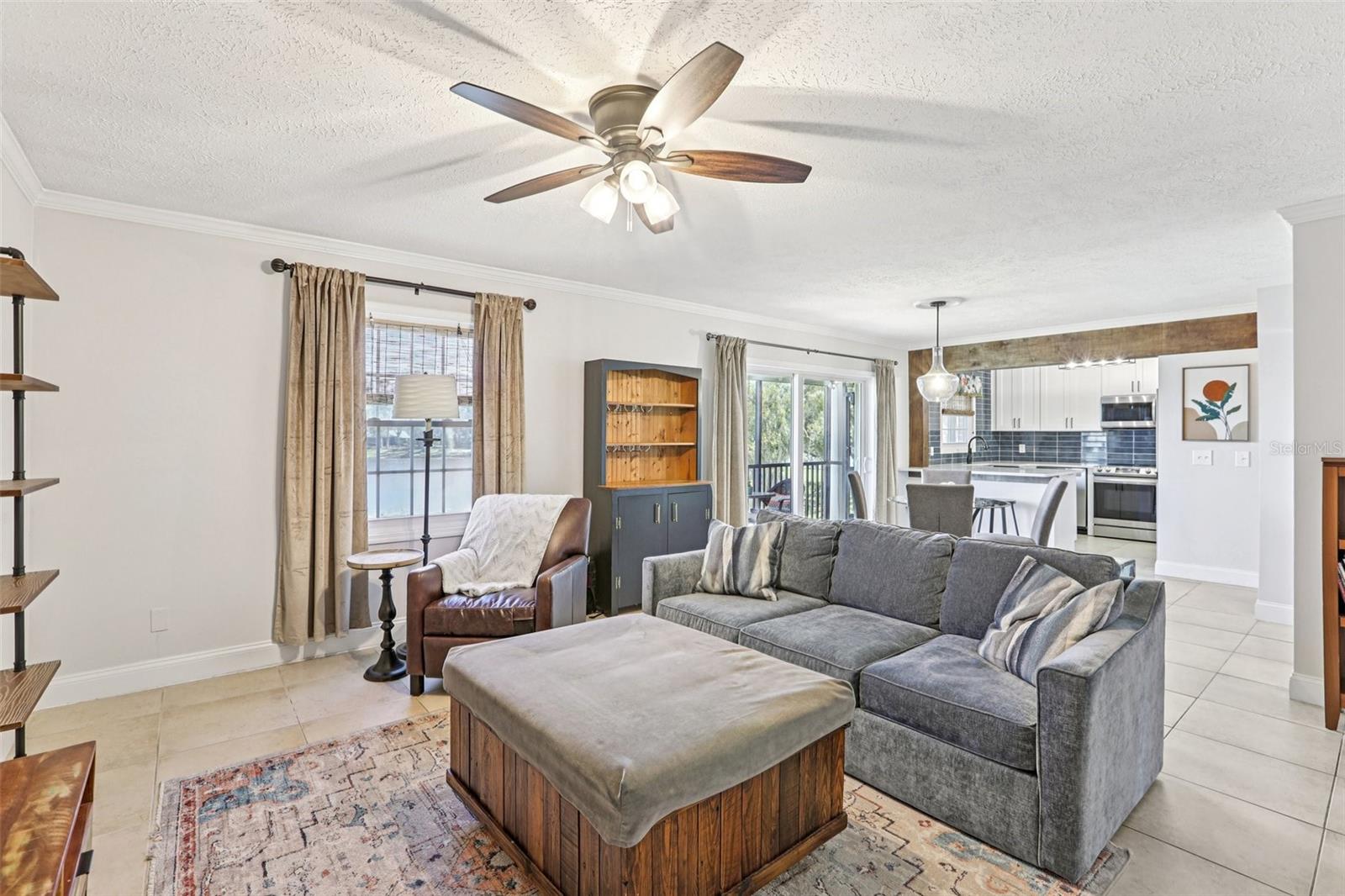 Image 8 of 30 For 13754 Orange Sunset Drive 202