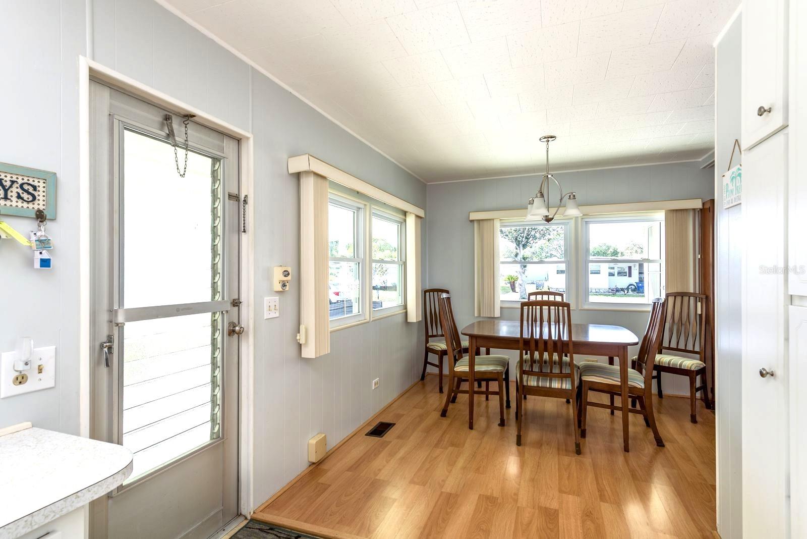 Image 10 of 50 For 127 Independence Avenue