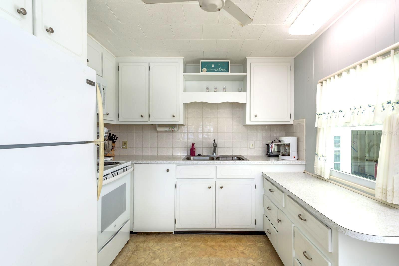 Image 17 of 50 For 127 Independence Avenue