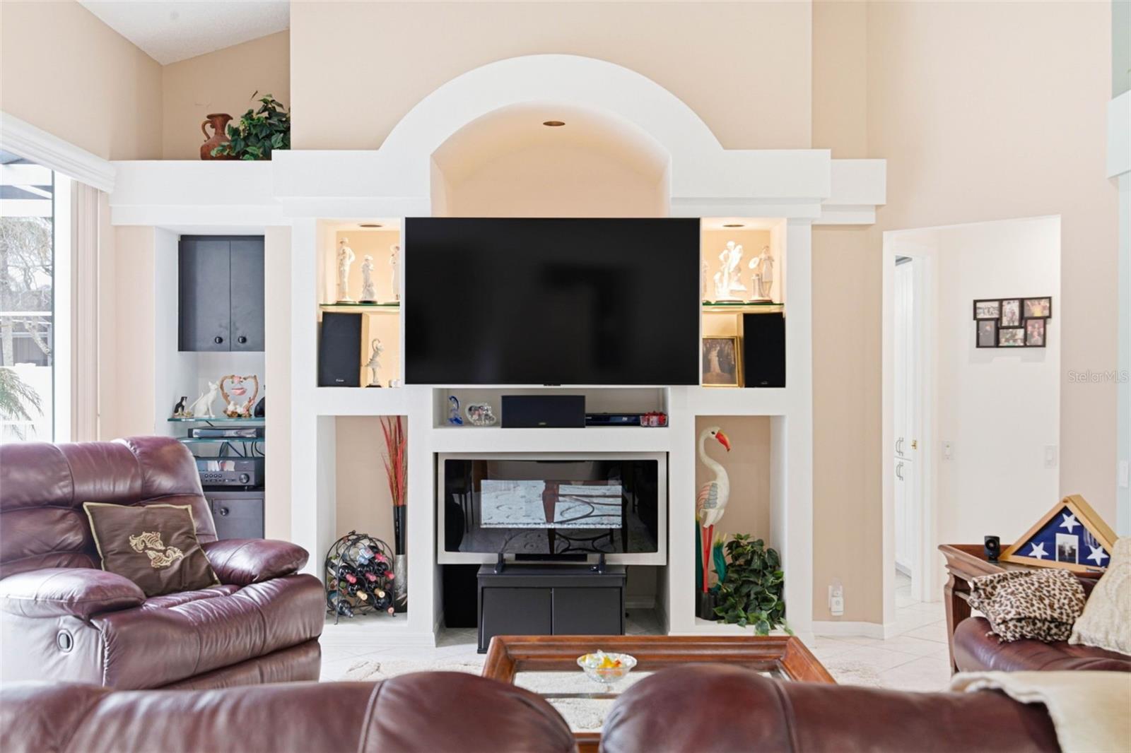 Image 11 of 72 For 1319 Hoversham Drive