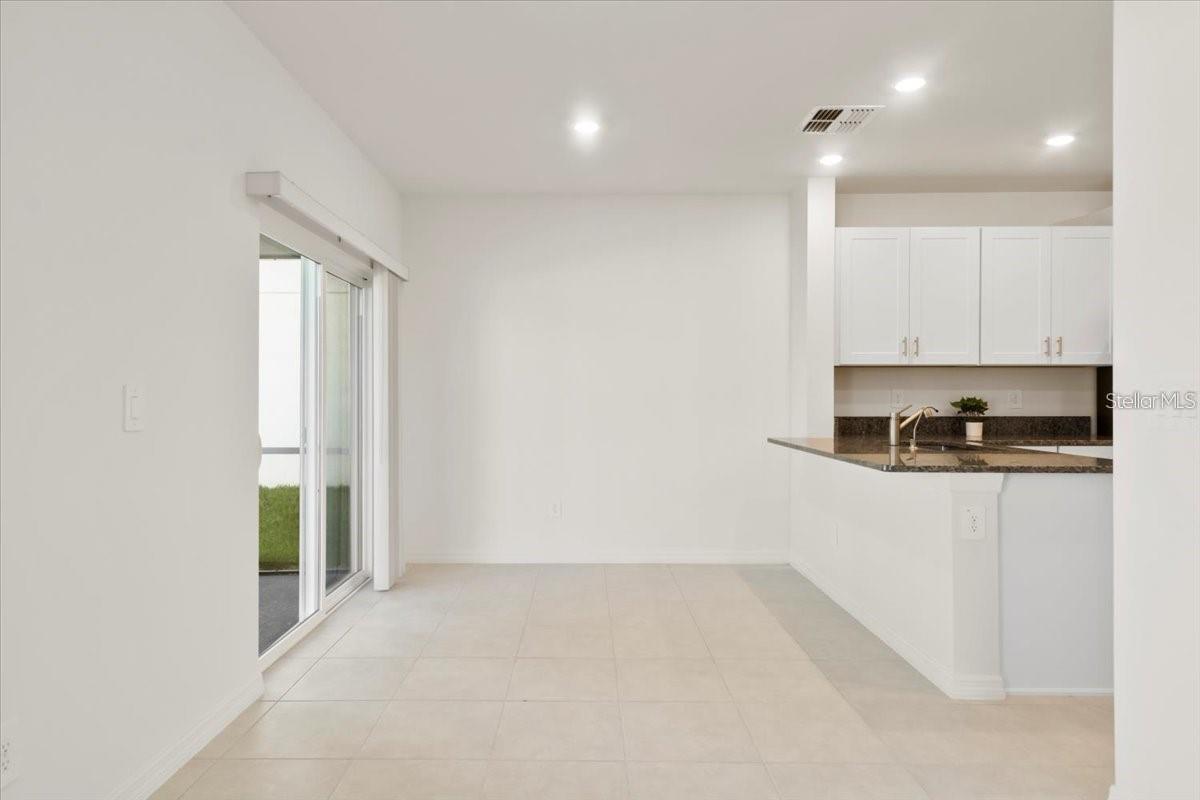 Image 7 of 22 For 36403 Well Hill Way