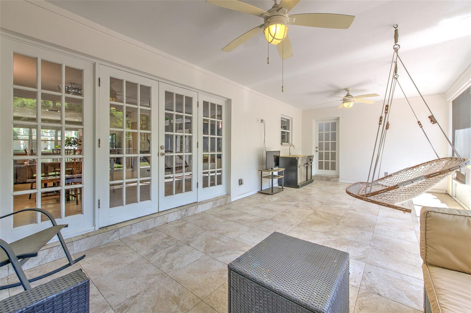 Image 23 of 28 For 3208 Hawthorne Road