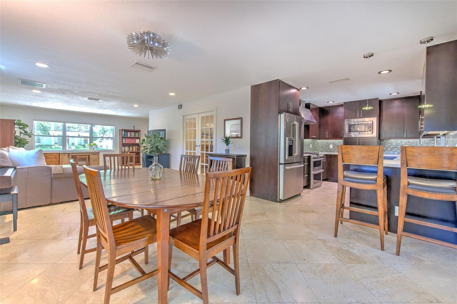 Image 6 of 28 For 3208 Hawthorne Road