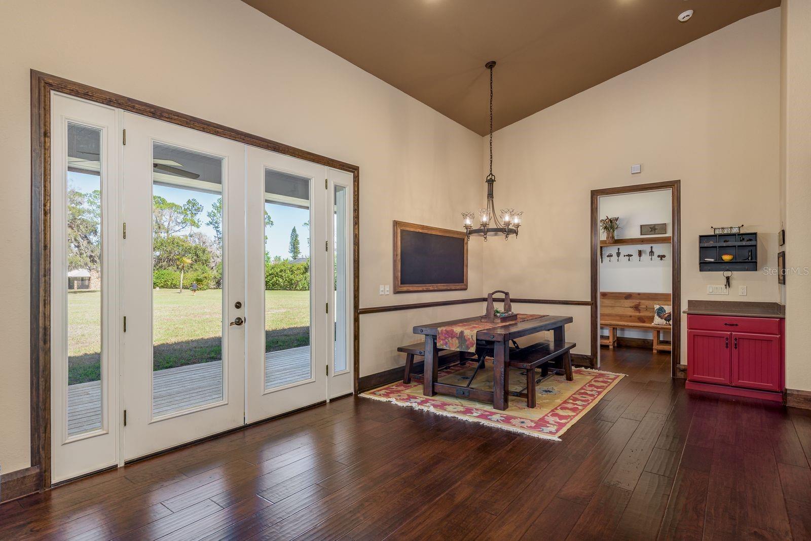 Image 9 of 40 For 19018 Blake Road