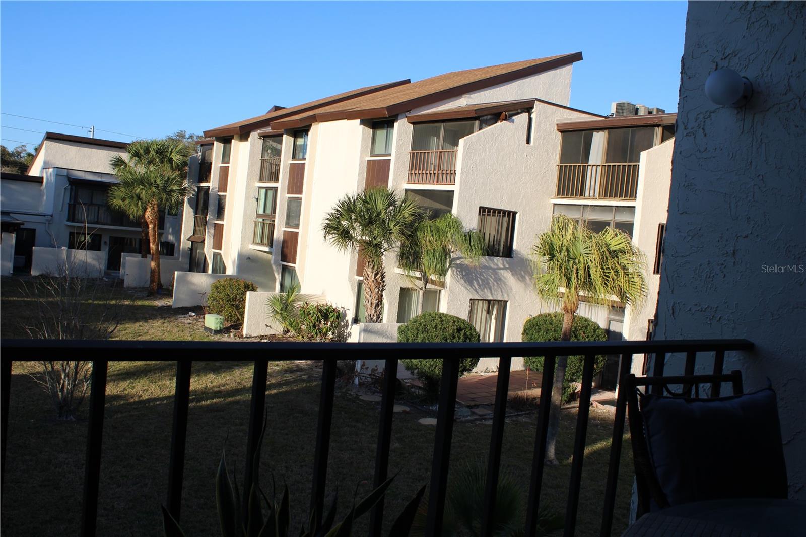 Image 29 of 37 For 2207 Belleair Road B11